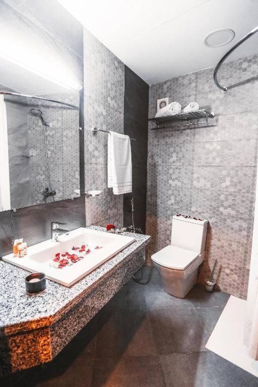 Hotel Makarim Тетуан Экстерьер фото